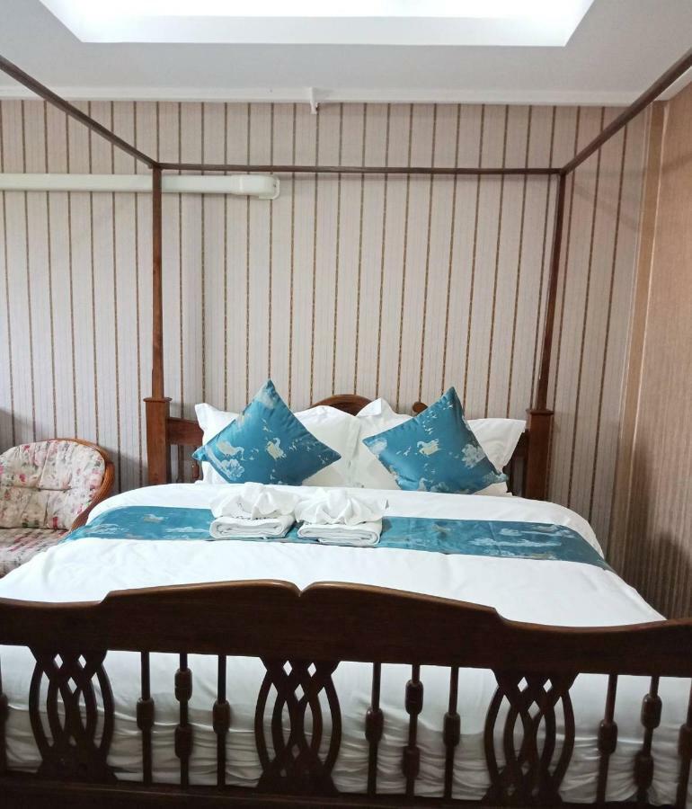 A Lanna Boutique House Hotel Chiang Mai Exterior foto